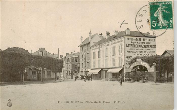 Brunoy 91 Essonne Place de la Gare