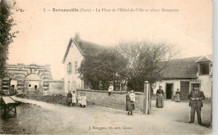Bernouville 27 Eure La Place de l’Hotel de Villeet vieux Monastere