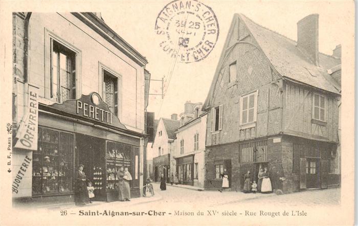 Saint-Aignan  41 Loir-et-Cher Maison du XV siecle Rue Rouget de l'Isle