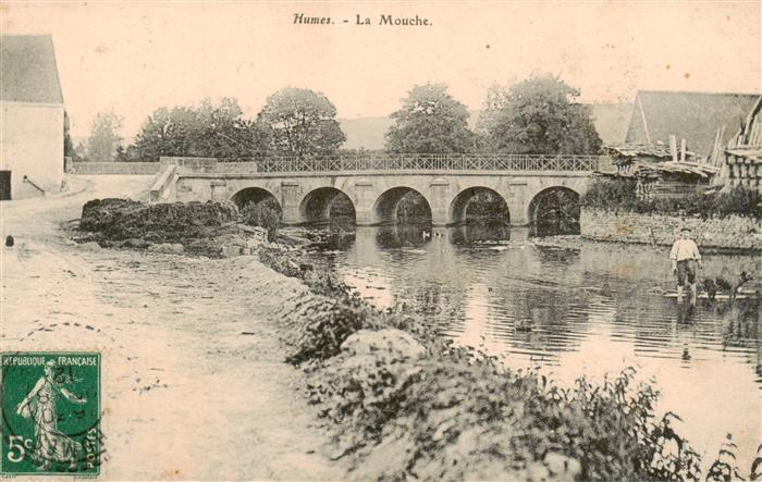 Humes-Jorquenay 52 Haute-Marne La Mouche