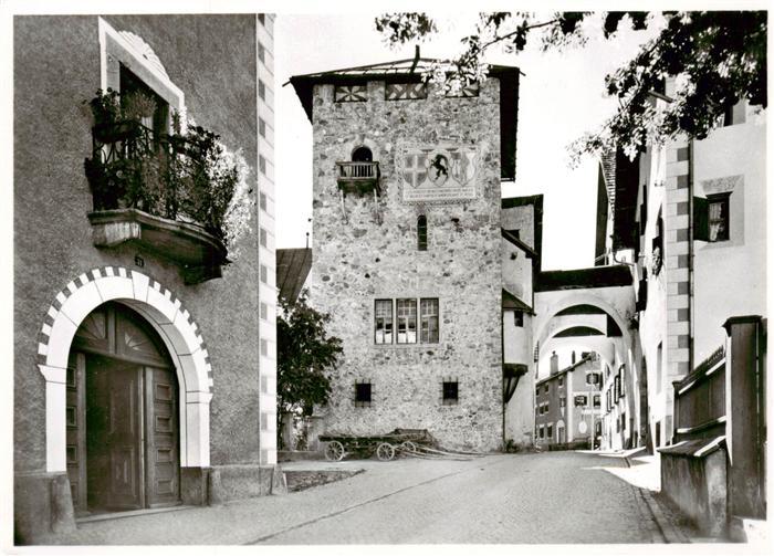 Zuoz GR Partie beim Rathaus