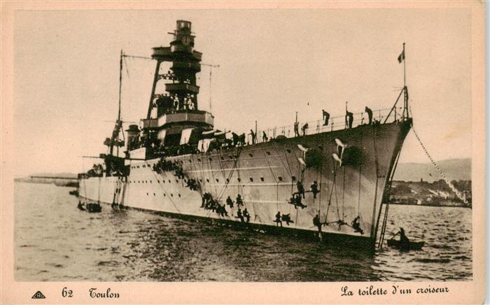 Marine WK2 62 Toulon la Toilette D'un croiseur