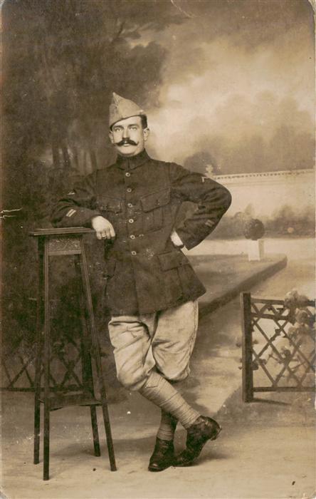 Militaria France sonstiges Soldat