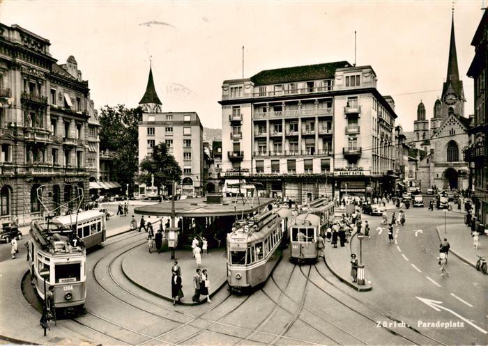 Strassenbahn Tramway-- Zuerich Paradeplatz