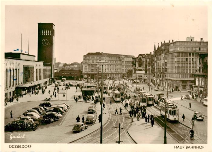 Bahnhof Gare Railway-Station Strassenbahn Duesseldorf