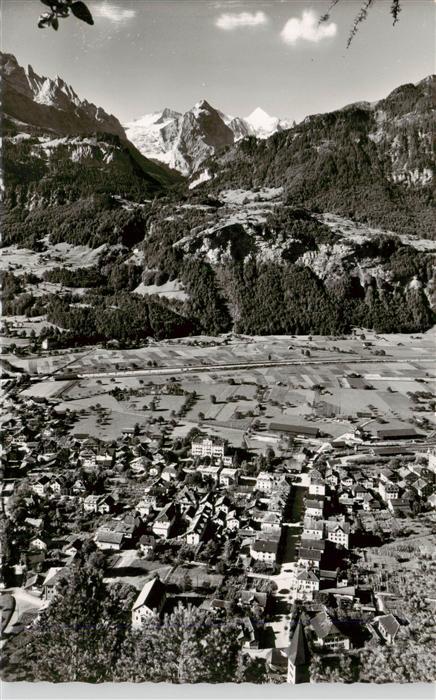 Meiringen BE Panorama Blick ins Tal Berner Alpen