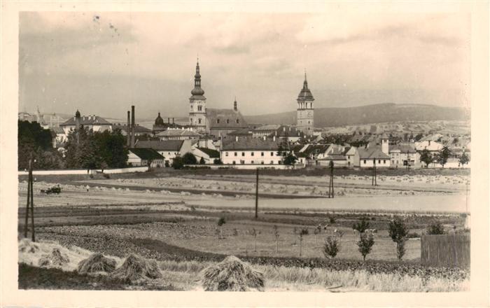 Vyskov Wischau CZ Celkovy pohled Blick ueber die Felder zur Stadt