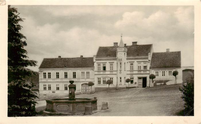 Prcice Sedlec CZ Namesti Platz Brunnen
