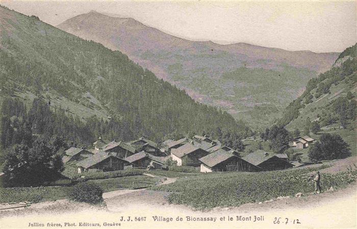 Bionassay St-Gervais -les-Bains 74 Haute-Savoie Vue du village et le Mont Joli