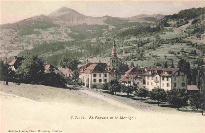 Saint-Gervais -les-Bains 74 Haute-Savoie Vue générale avec l'église et le Mont J