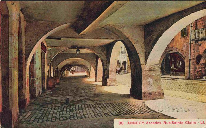 Annecy 74 Haute-Savoie Arcades Rue Sainte Claire