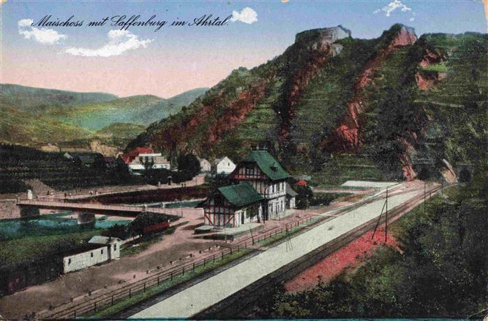 Mayschoss Ahr mit Saffenburg im Ahrtal