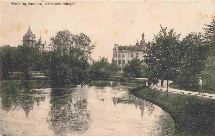 Recklinghausen  Westfalen Staedtische Anlagen Schwanenteich