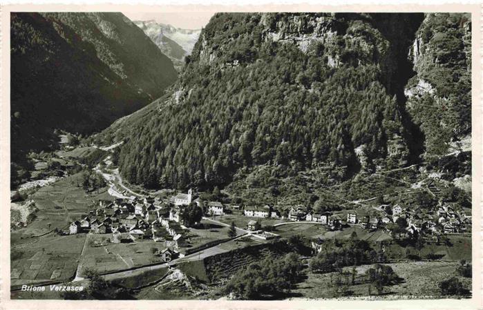 Brione-Verzasca Minusio TI Panorama Blick ins Tal Alpen