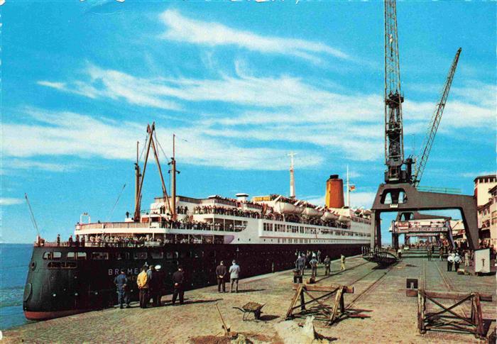 BREMERHAVEN Columbuskaje und TS Bremen