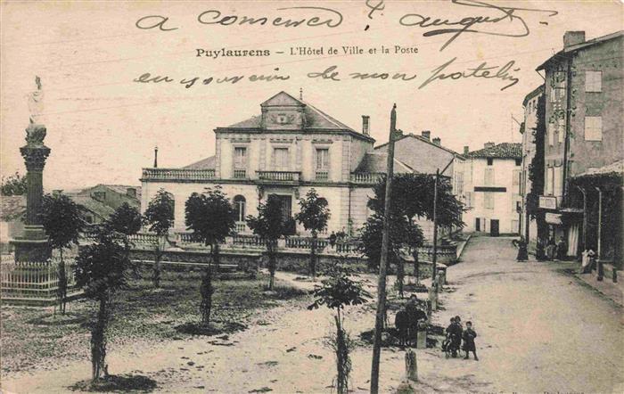 Puylaurens 81 Tarn Hotel de Ville et la Porte