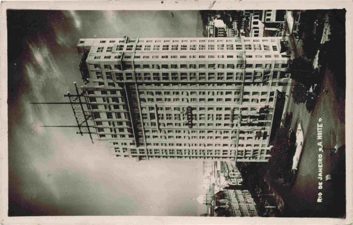 RIO DE JANEIRO Brazil Hochhaus Nachtaufnahme