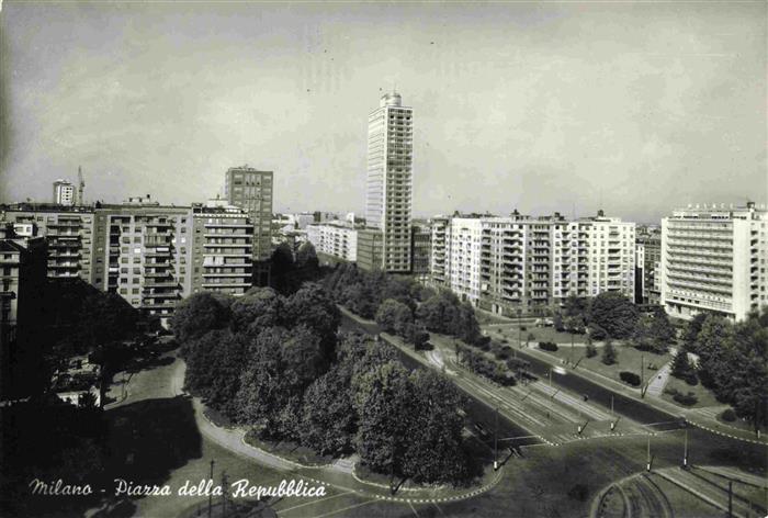 MILANO Mailand IT Piazza della Repubblica