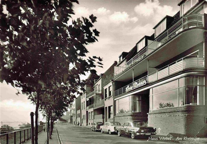 Emmerich Rhein Haus Wiebel am Rheinufer