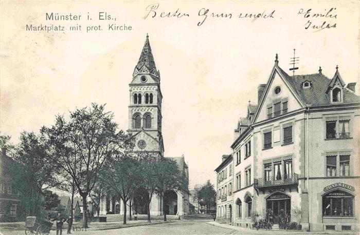 Muenster Elsass Munster 68 Alsace Haut-Rhin Marktplatz mit protestantischer Kir