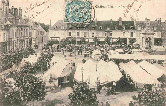 Chateaudun 28 Eure-et-Loir Le Marché