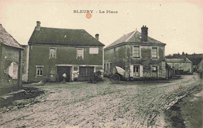 Bleury 28 Eure-et-Loir La Place