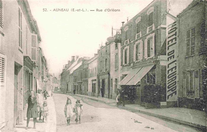 Auneau 28 Eure-et-Loir Rue d'Orléans