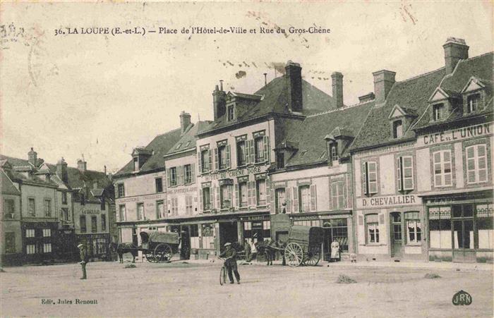 La Loupe 28 Eure-et-Loir Place de l'Hôtel de Ville et Rue du Gro