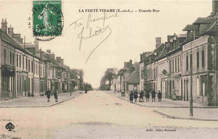 La Ferte-Vidame 28 Eure-et-Loir Grande Rue