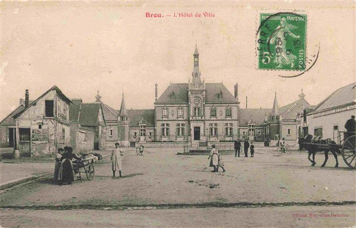 Brou 28 Eure-et-Loir Hotel de Ville