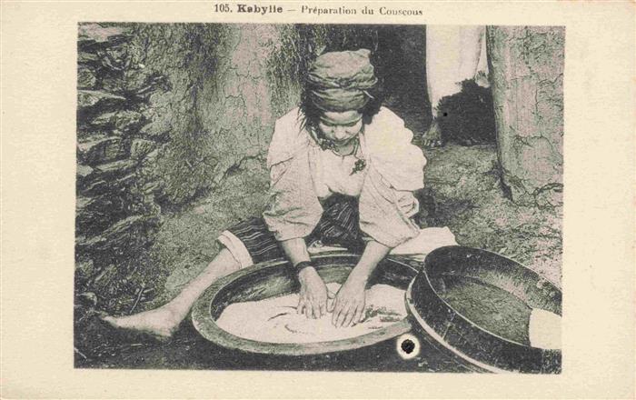 Kabylie Algerie Preparation du Couscous