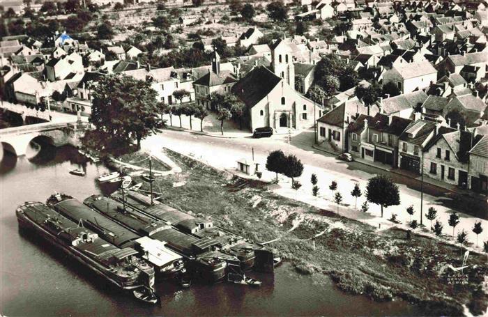 St-Mammes 77 Seine-et-Marne Eglise et Quai de Seine vue aérienne