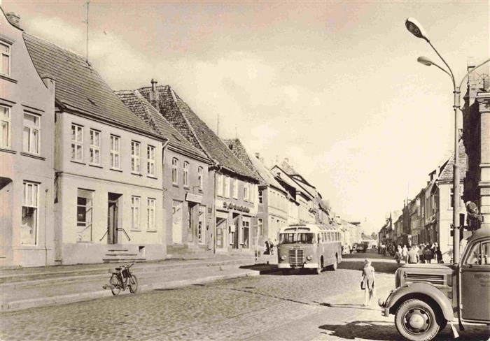 Gnoien Friedensstrasse Bus