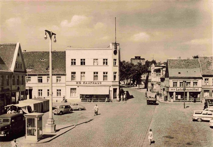 Altentreptow Platz der Freiheit HO Kaufhaus HO Lebensmittel