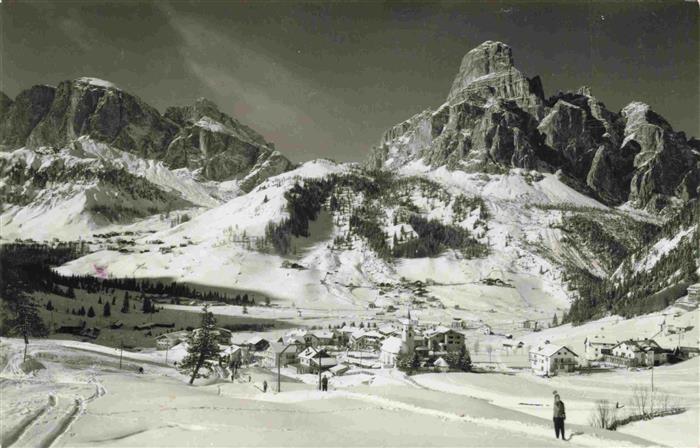 Corvara 1558m Pustertal Suedtirol IT Winterpanorama Sass Ciampatsch Sass Songher