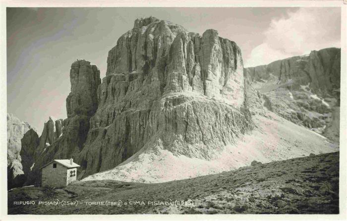 Cima Pisiadu Cima Pisciadu 2985m Passo di Gardena IT Rifugio Berghaus Dolomiten