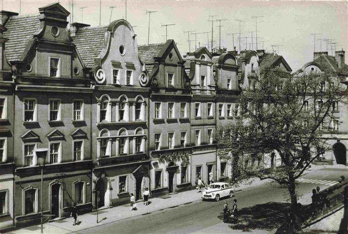 Boleslawiec Bunzlau Niederschlesien PL Historische Haeuser am Marktplatz