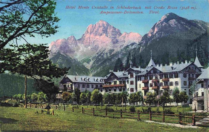 Schluderbach Carbonin Toblach Suedtirol IT Hotel Monte Cristallo mit Croda Rossa