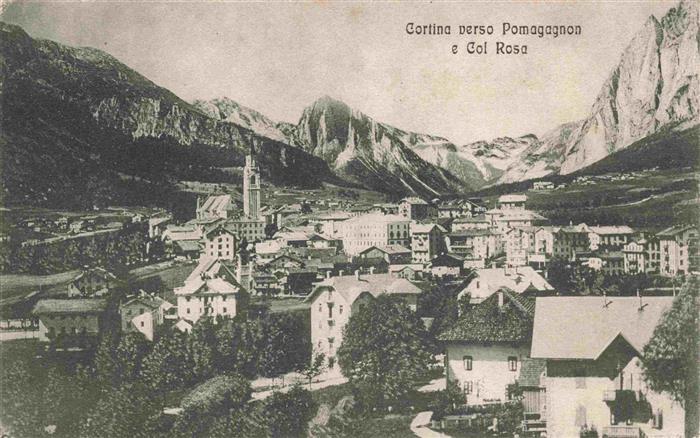 Cortina d Ampezzo Veneto IT Panorama verso Pomagagnon e Col Rosa