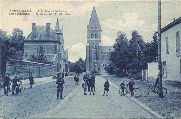 Bourg-Leopold Eglise et la Poste Kirche Postamt