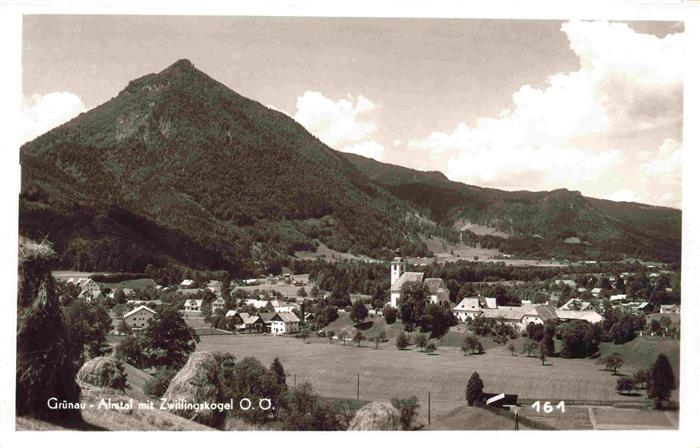 Gruenau Almtal Oberoesterreich AT mit Zwillingskogel