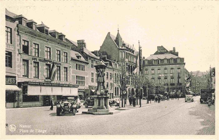 NAMUR-sur-Meuse Belgie Place de l'Ange
