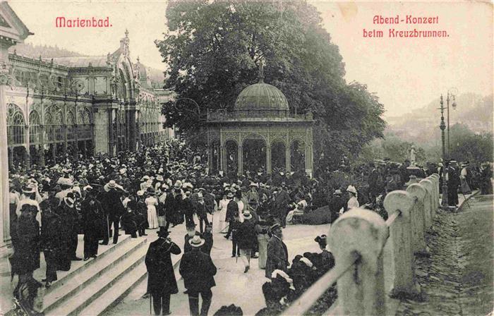 Marienbad MARIANSKE LAZNE CZ Abendkonzert beim Kreuzbrunnen