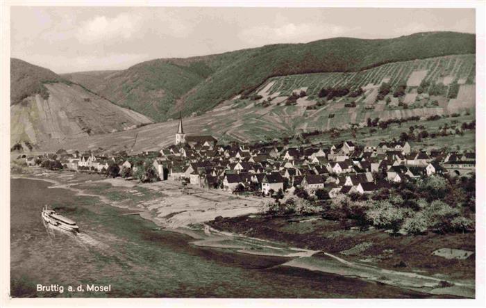 Bruttig Mosel Fliegeraufnahme