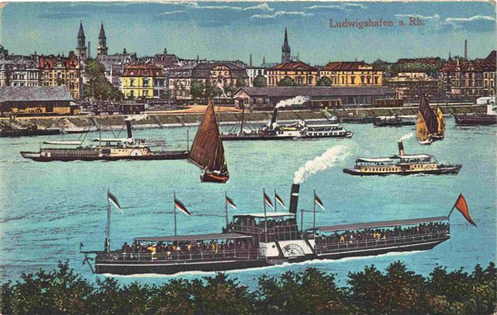 Ludwigshafen Rhein Rheinschiffahrt Dampfer