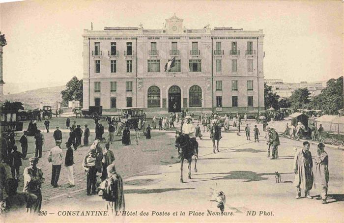 Constantine Algerie Hôtel des Postes et la Place Nemours