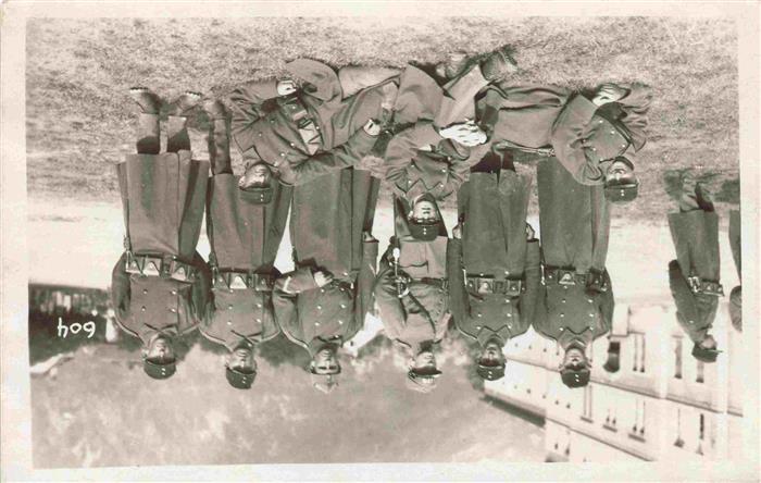 Militaria Schweiz Soldaten Gruppen Bild