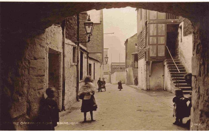 EDINBURGH  SCOTLAND UK Old Bakehouse close