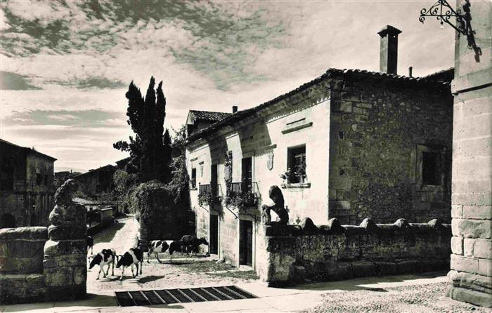 Santillana del Mar SANTANDER Cantabria ES Calle del Rio