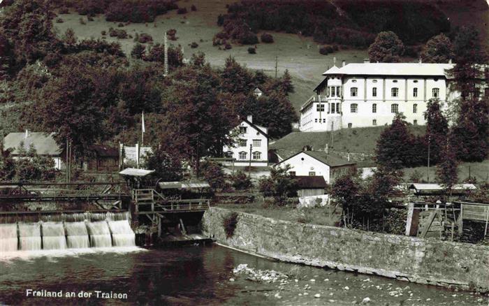 Freiland Traison Tuernitz Niederoesterreich AT Flusspartie